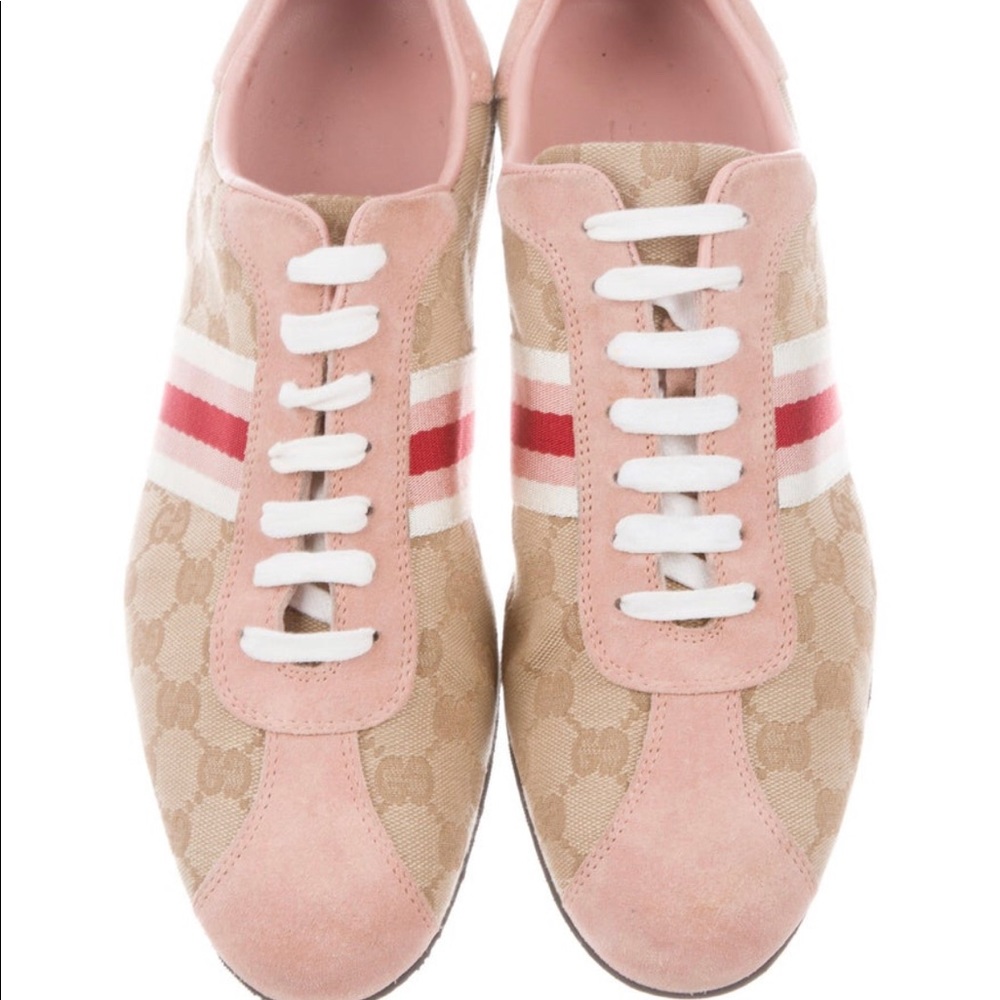 💕✨Authentic Gucci Supreme Lowtop Tess Gomma Sneakers✨